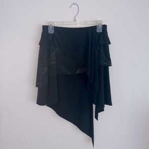 Assymetrical mini skirt